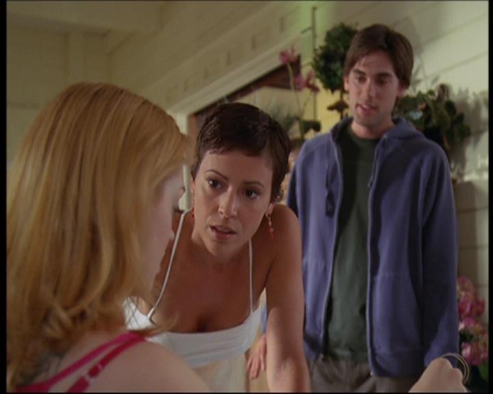 Charmed-Online_dot_net-601ValhalleyoftheDolls1492.jpg Charmed-Online_dot_net-601ValhalleyoftheDolls1492.jpg