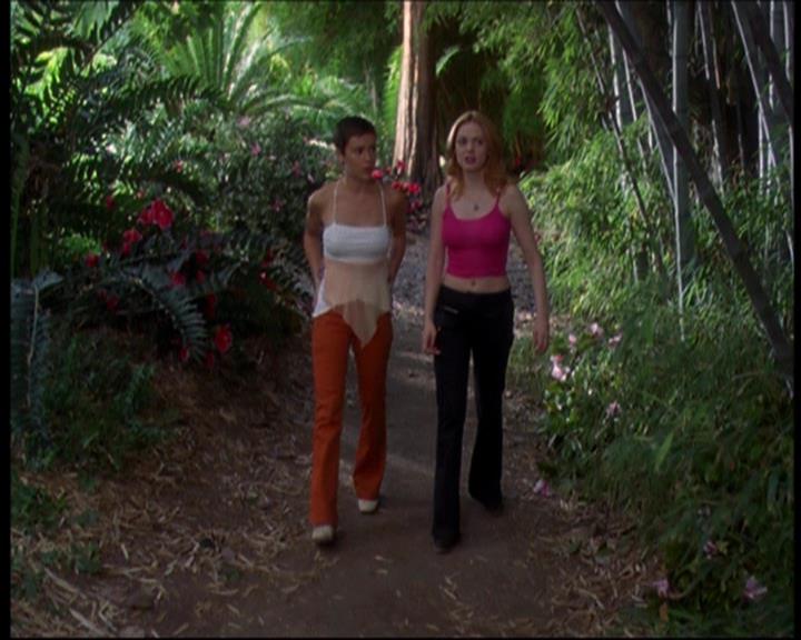 Charmed-Online_dot_net-601ValhalleyoftheDolls1567.jpg