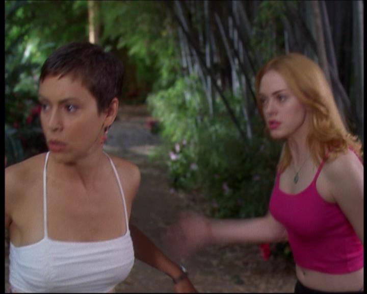 Charmed-Online_dot_net-601ValhalleyoftheDolls1575.jpg