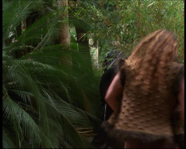 Charmed-Online_dot_net-601ValhalleyoftheDolls1581.jpg Charmed-Online_dot_net-601ValhalleyoftheDolls1581.jpg