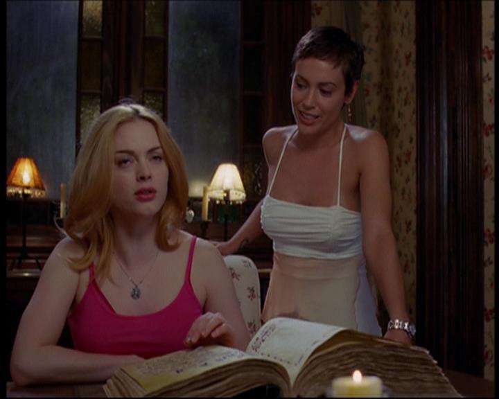 Charmed-Online_dot_net-601ValhalleyoftheDolls1699.jpg