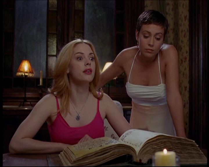 Charmed-Online_dot_net-601ValhalleyoftheDolls1709.jpg