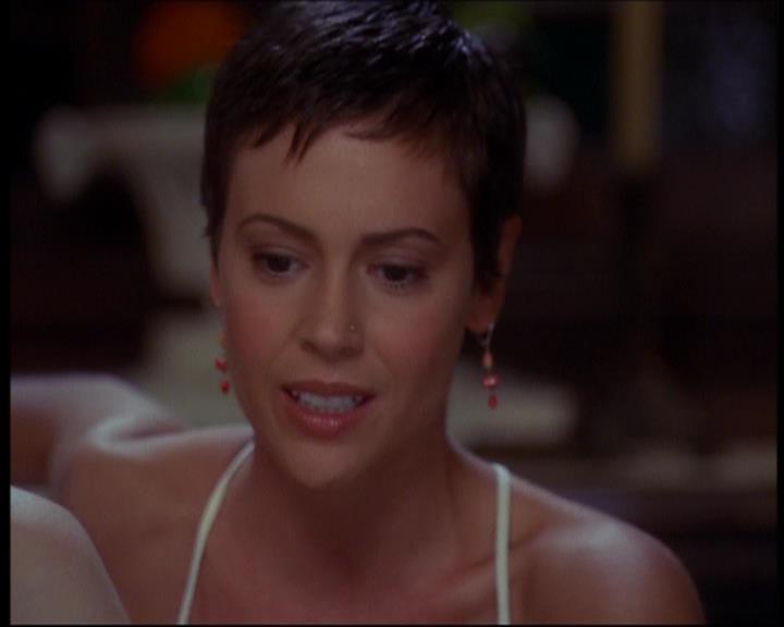 Charmed-Online_dot_net-601ValhalleyoftheDolls1746.jpg