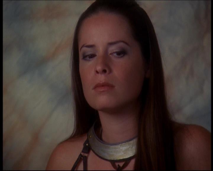 Charmed-Online_dot_net-601ValhalleyoftheDolls2139.jpg