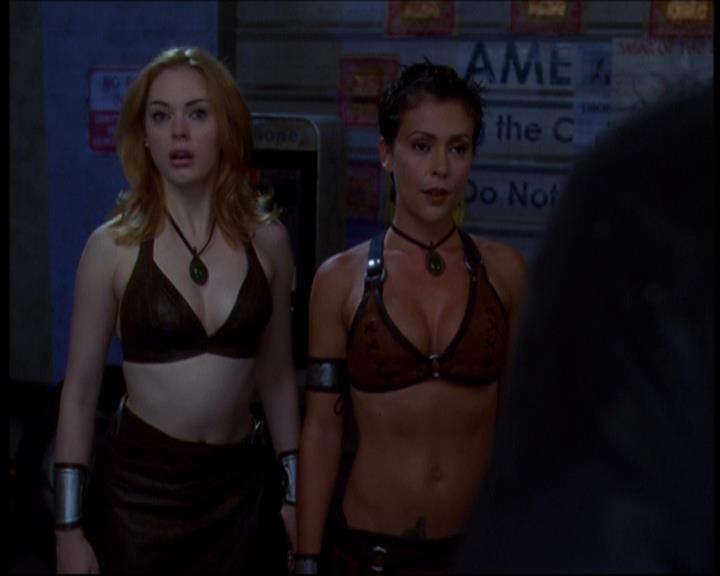 Charmed-Online_dot_net-602Valhalleyofthedolls-part20104.jpg