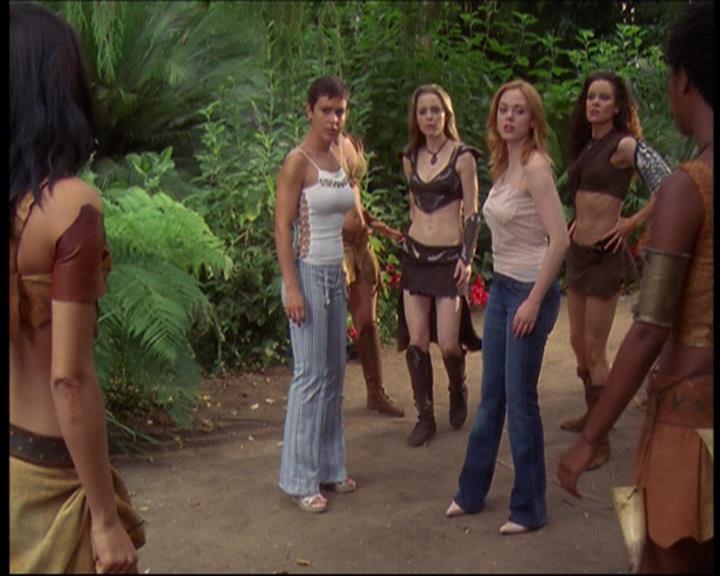 Charmed-Online_dot_net-602Valhalleyofthedolls-part22141.jpg