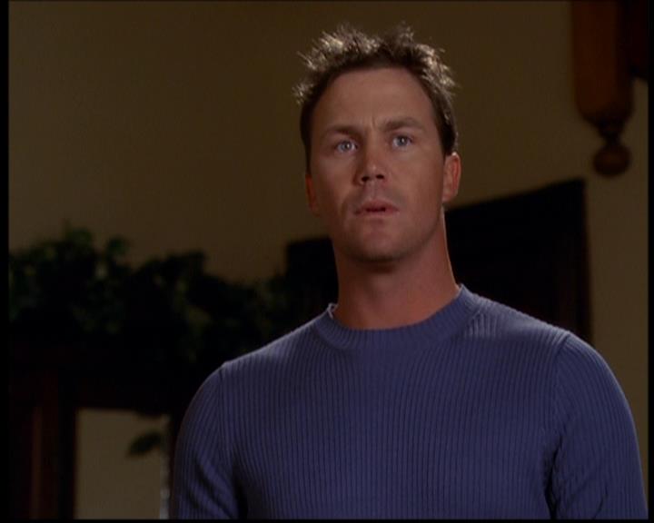 Charmed-Online_dot_net-603ForgetMe---Not0038.jpg