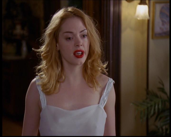 Charmed-Online_dot_net-603ForgetMe---Not0088.jpg