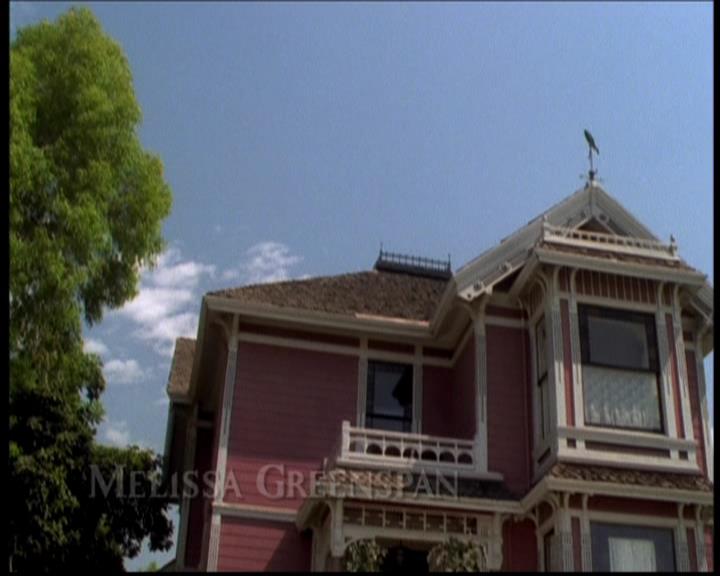 Charmed-Online_dot_net-603ForgetMe---Not0166.jpg