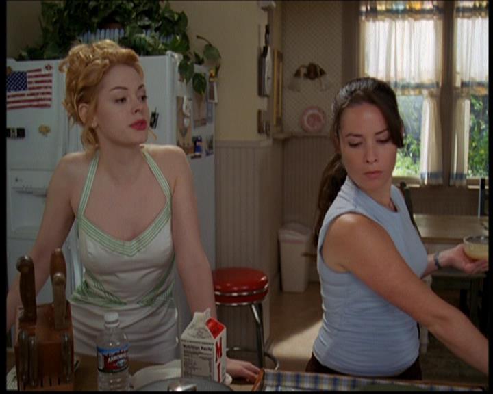 Charmed-Online_dot_net-603ForgetMe---Not0217.jpg