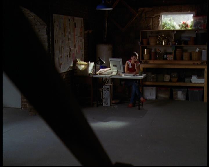 Charmed-Online_dot_net-603ForgetMe---Not0254.jpg