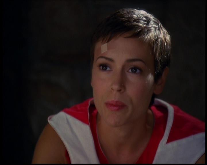 Charmed-Online_dot_net-603ForgetMe---Not0283.jpg