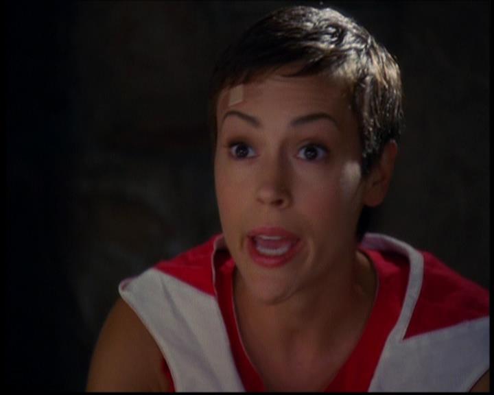 Charmed-Online_dot_net-603ForgetMe---Not0288.jpg