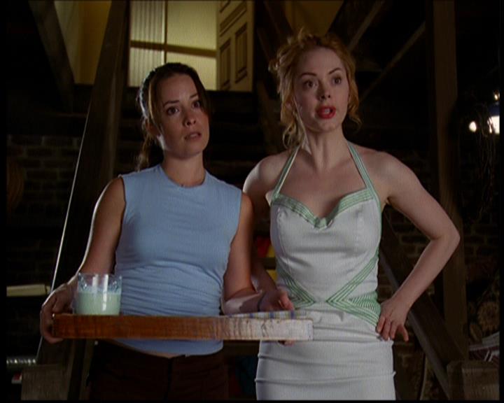 Charmed-Online_dot_net-603ForgetMe---Not0290.jpg