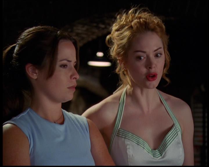 Charmed-Online_dot_net-603ForgetMe---Not0326.jpg
