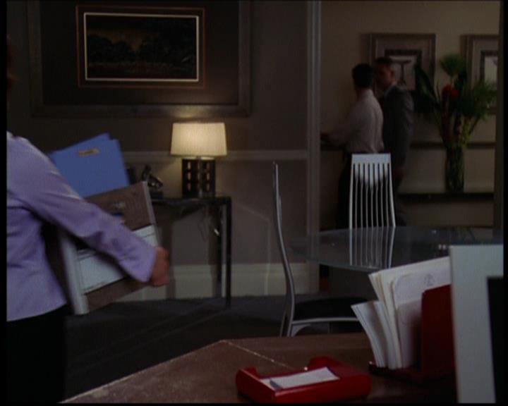 Charmed-Online_dot_net-603ForgetMe---Not0403.jpg