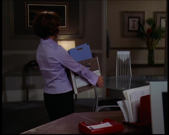 Charmed-Online_dot_net-603ForgetMe---Not0404.jpg