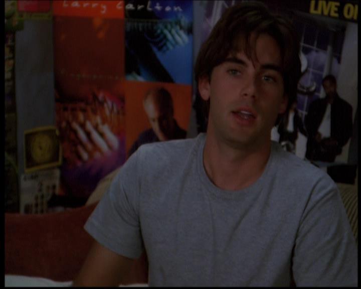 Charmed-Online_dot_net-603ForgetMe---Not0501.jpg