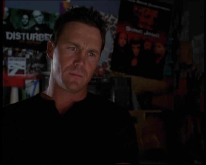 Charmed-Online_dot_net-603ForgetMe---Not0531.jpg