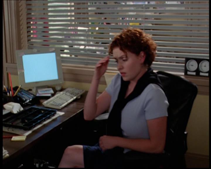 Charmed-Online_dot_net-603ForgetMe---Not0554.jpg