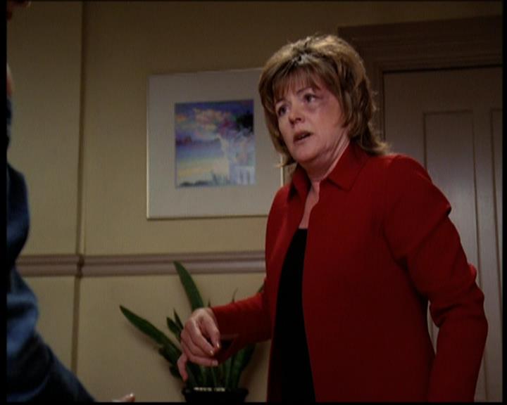 Charmed-Online_dot_net-603ForgetMe---Not0629.jpg