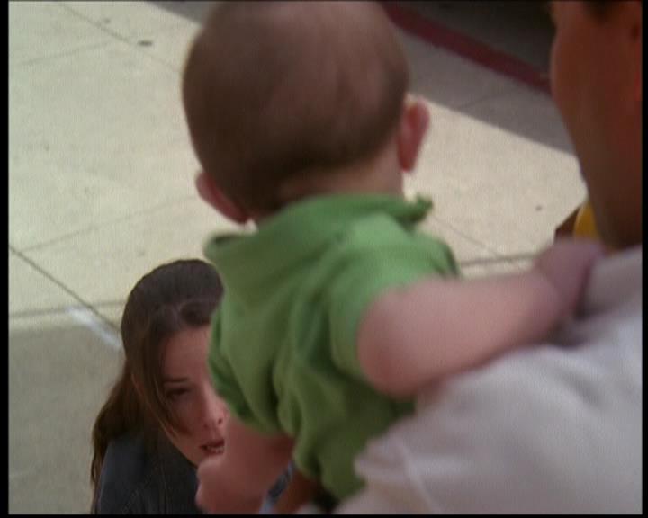 Charmed-Online_dot_net-603ForgetMe---Not0646.jpg