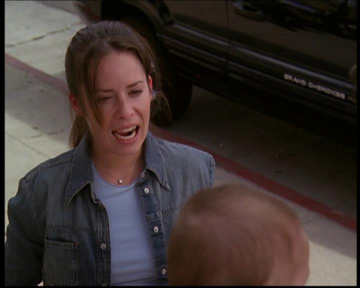 Charmed-Online_dot_net-603ForgetMe---Not0654.jpg