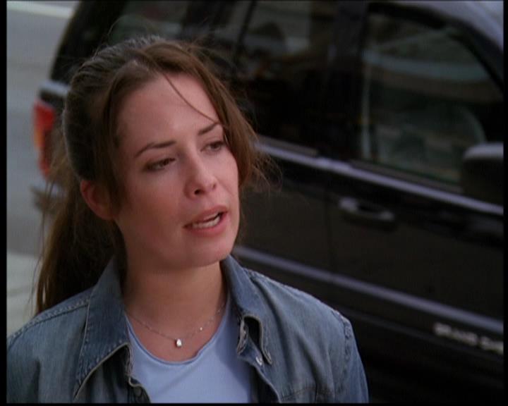 Charmed-Online_dot_net-603ForgetMe---Not0665.jpg