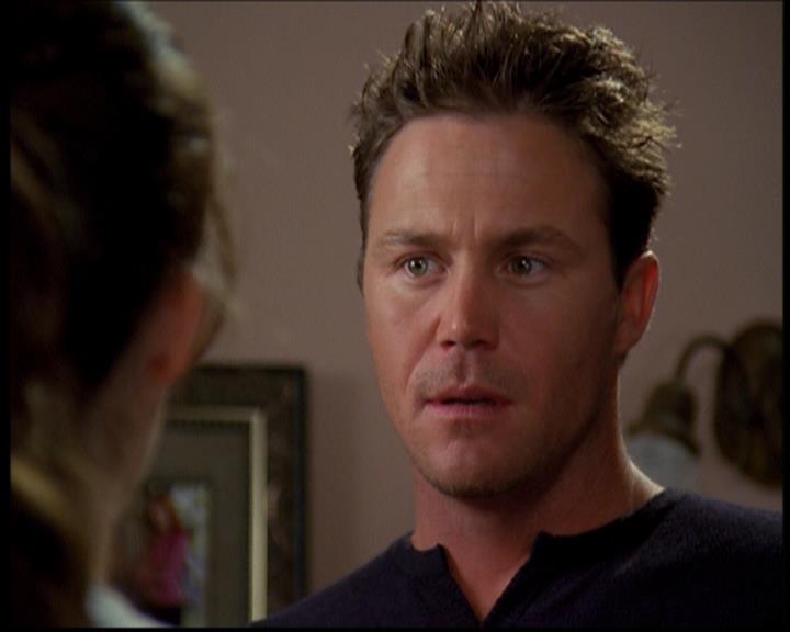 Charmed-Online_dot_net-603ForgetMe---Not0745.jpg