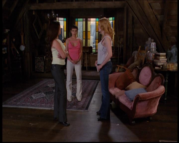 Charmed-Online_dot_net-603ForgetMe---Not0867.jpg Charmed-Online_dot_net-603ForgetMe---Not0867.jpg