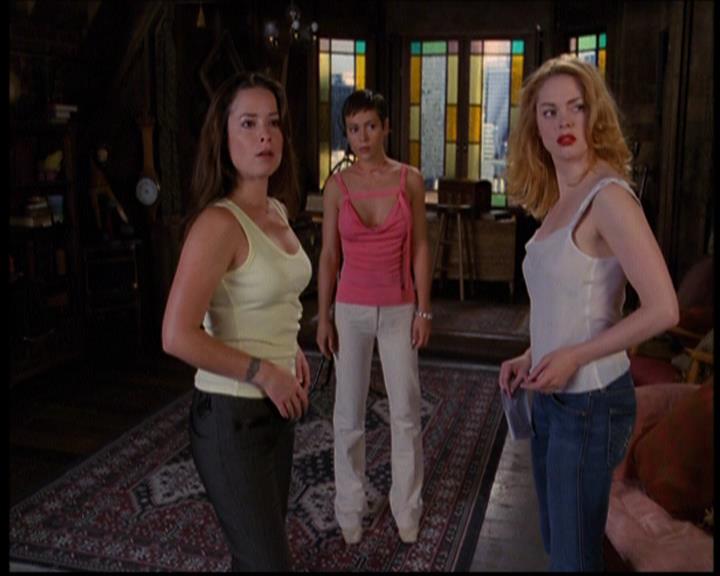 Charmed-Online_dot_net-603ForgetMe---Not0875.jpg Charmed-Online_dot_net-603ForgetMe---Not0875.jpg