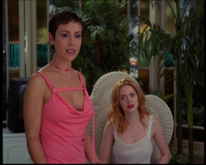 Charmed-Online_dot_net-603ForgetMe---Not0919.jpg