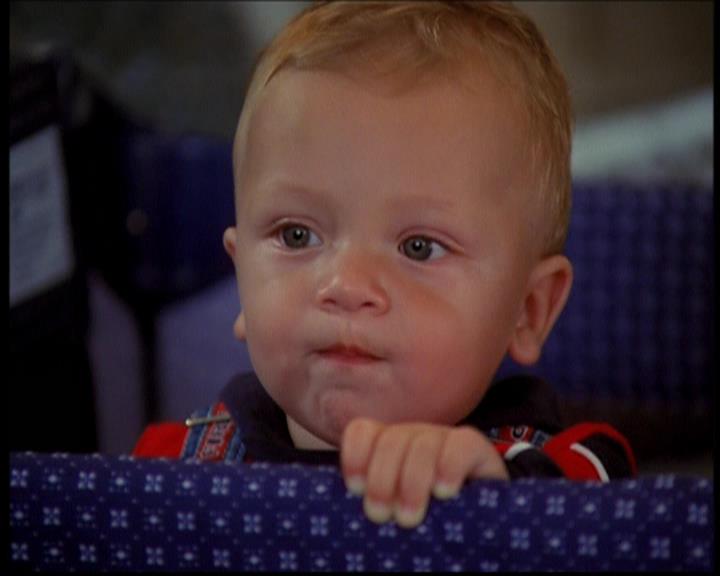 Charmed-Online_dot_net-603ForgetMe---Not1068.jpg