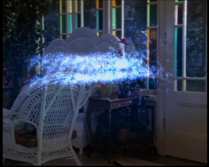 Charmed-Online_dot_net-603ForgetMe---Not1139.jpg