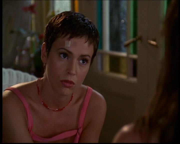 Charmed-Online_dot_net-603ForgetMe---Not1522.jpg