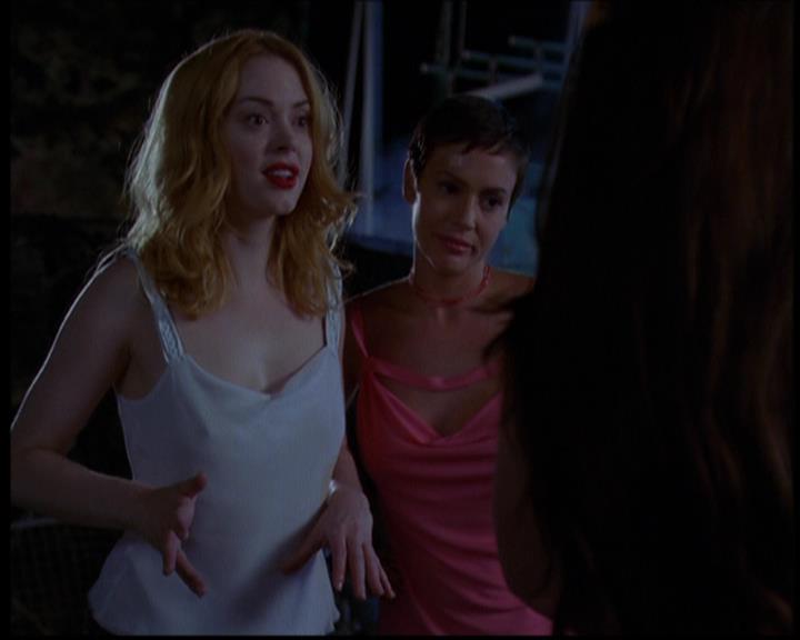 Charmed-Online_dot_net-603ForgetMe---Not2015.jpg