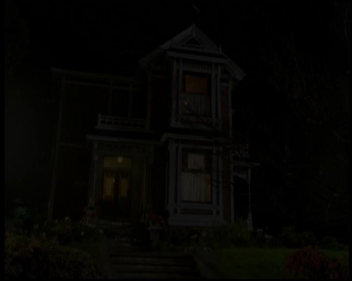 Charmed-Online_dot_net-603ForgetMe---Not2074.jpg