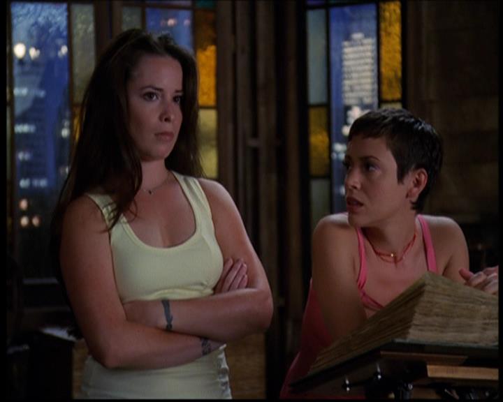 Charmed-Online_dot_net-603ForgetMe---Not2128.jpg Charmed-Online_dot_net-603ForgetMe---Not2128.jpg