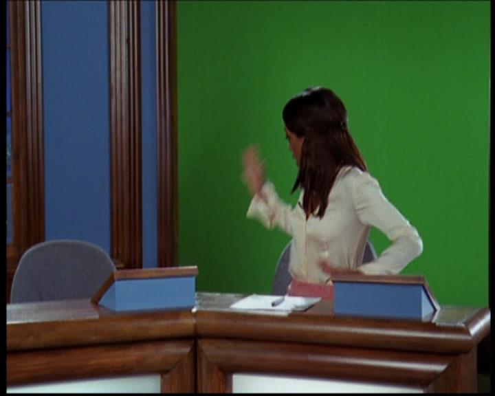 Charmed-Online_dot_net-603ForgetMe---Not2165.jpg