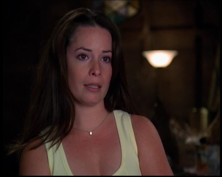 Charmed-Online_dot_net-603ForgetMe---Not2230.jpg