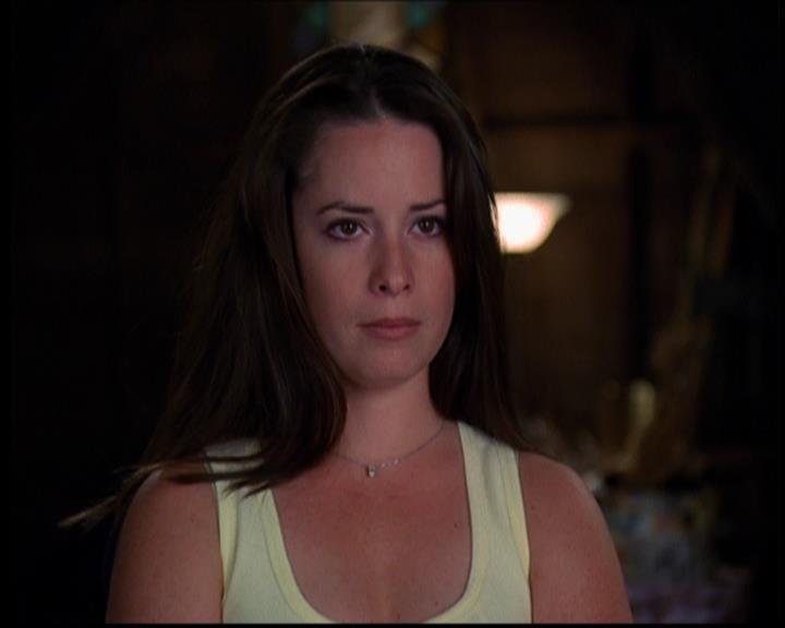 Charmed-Online_dot_net-603ForgetMe---Not2245.jpg