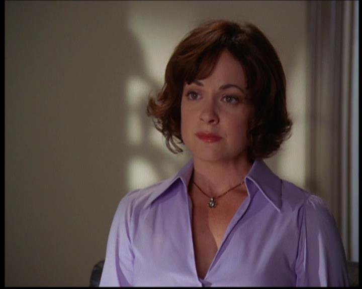 Charmed-Online_dot_net-603ForgetMe---Not2338.jpg