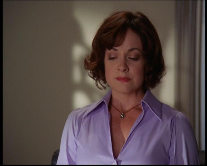 Charmed-Online_dot_net-603ForgetMe---Not2339.jpg