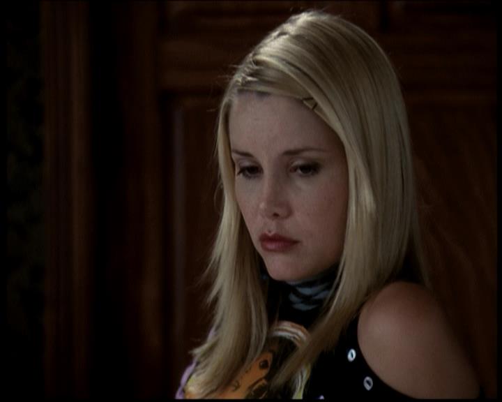 Charmed-Online_dot_net-604ThePowerofThreeBlondes0505.jpg