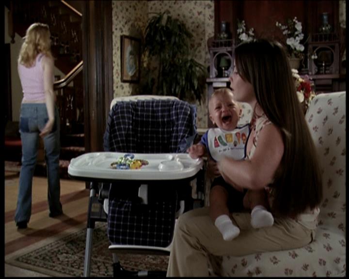 Charmed-Online_dot_net-604ThePowerofThreeBlondes0660.jpg