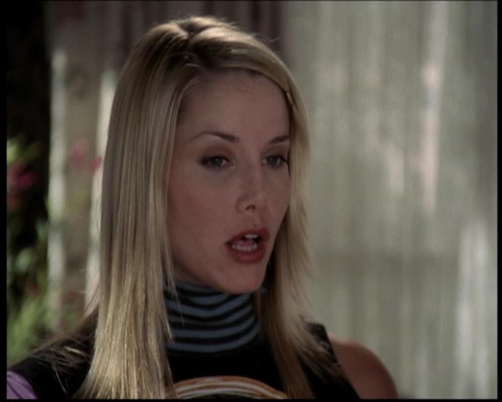 Charmed-Online_dot_net-604ThePowerofThreeBlondes0806.jpg