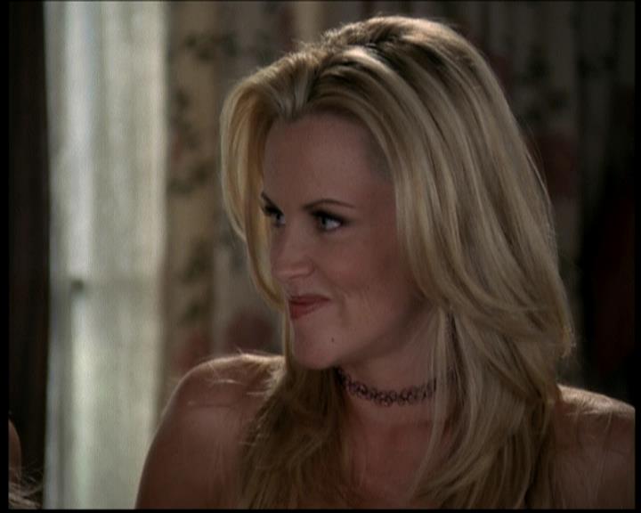Charmed-Online_dot_net-604ThePowerofThreeBlondes0815.jpg