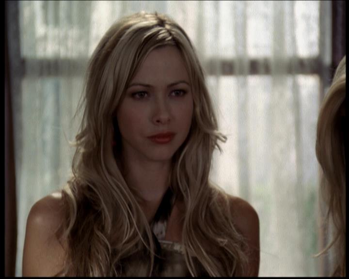 Charmed-Online_dot_net-604ThePowerofThreeBlondes0859.jpg