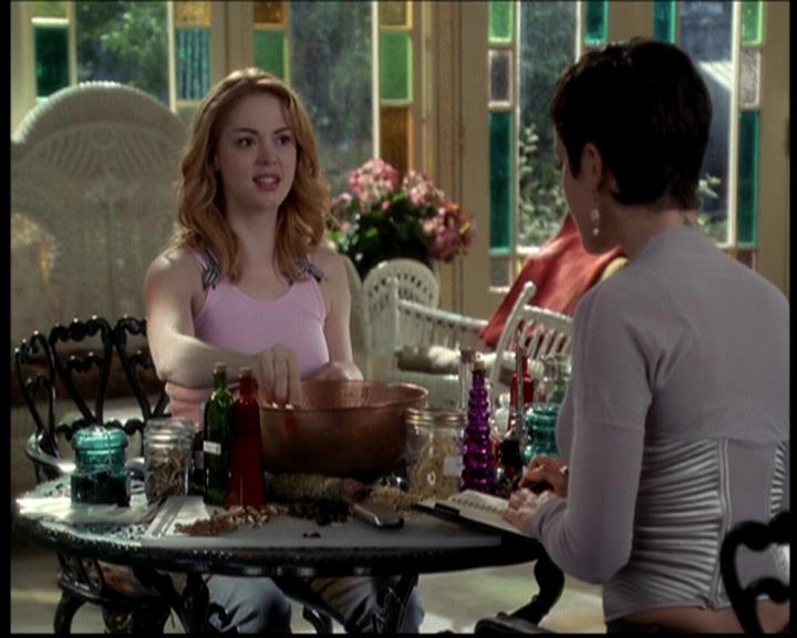 Charmed-Online_dot_net-604ThePowerofThreeBlondes1008.jpg