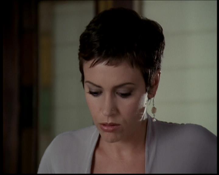 Charmed-Online_dot_net-604ThePowerofThreeBlondes1033.jpg